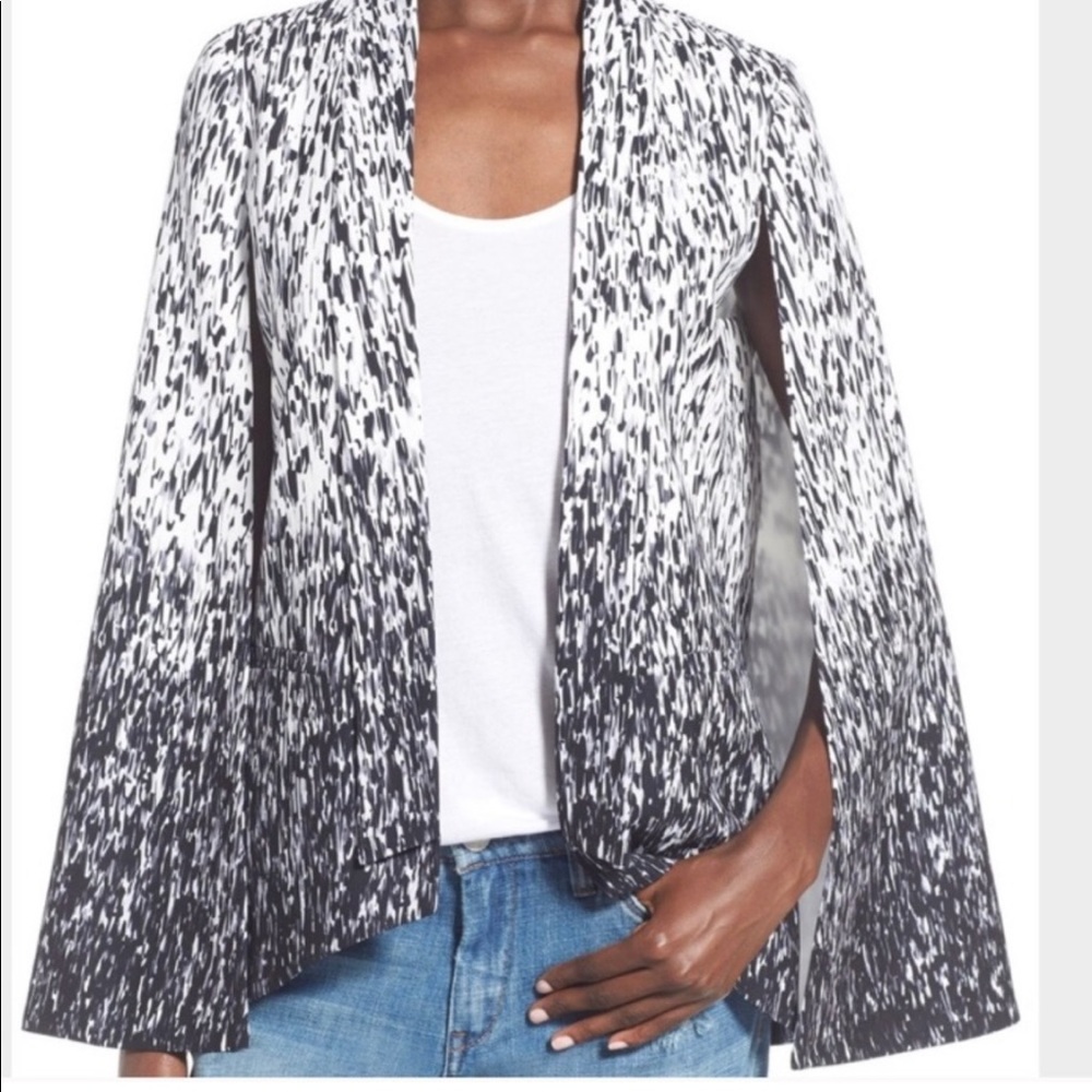 Mural Art Has No Boundaries cape/jacket Medium